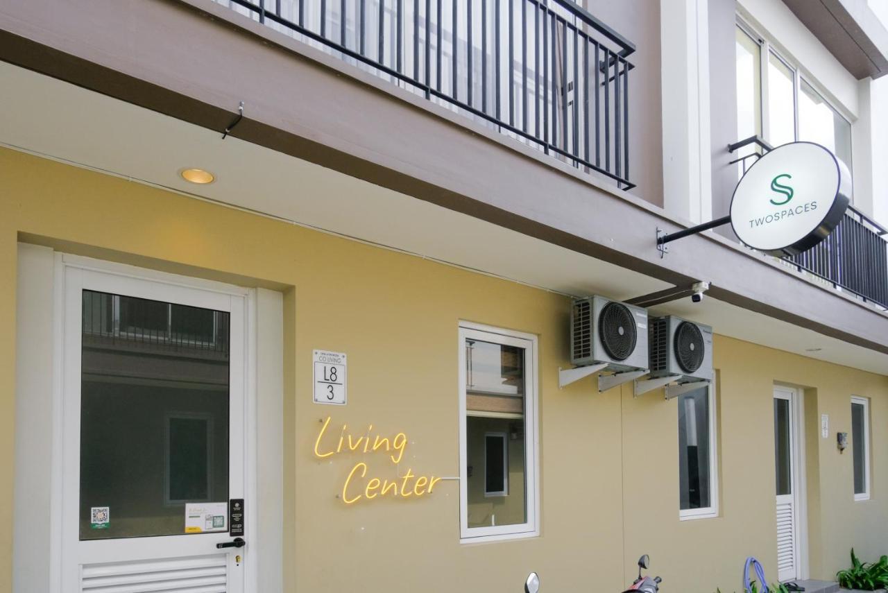 Twospaces Living At Zena Mozia Tegal  エクステリア 写真