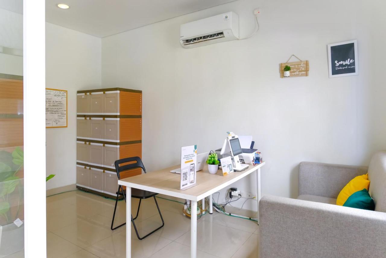 Twospaces Living At Zena Mozia Tegal  エクステリア 写真